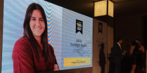 Alumna del CFGS Higiene Bucodental ha sido premiada Alumna del CFGS Higiene Bucodental ha sido premiada