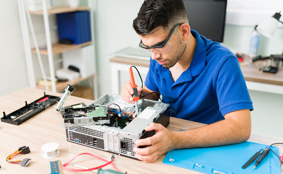 Taller solidario de informática